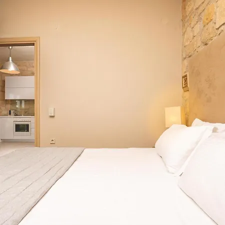 Pure White Elani Case de vacanță