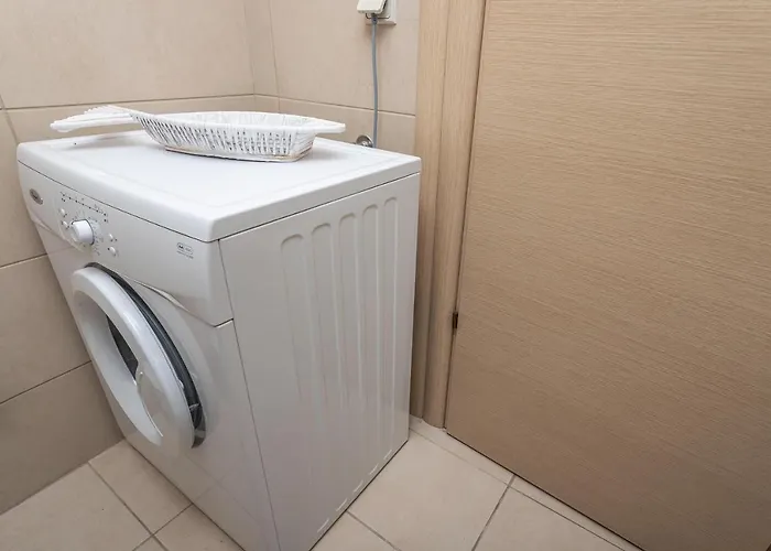 בית נופש Pure White Elani סיווירי